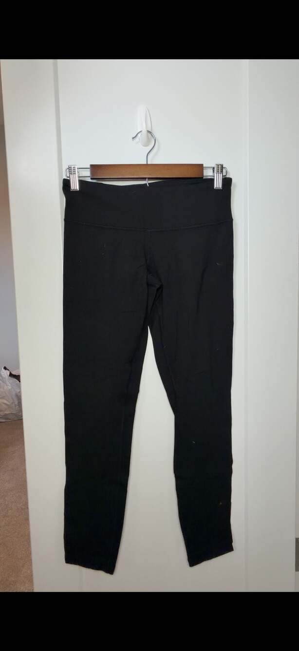 Lululemon Black UOG Figure Skating Club Graphic High Rise Leggings_A91